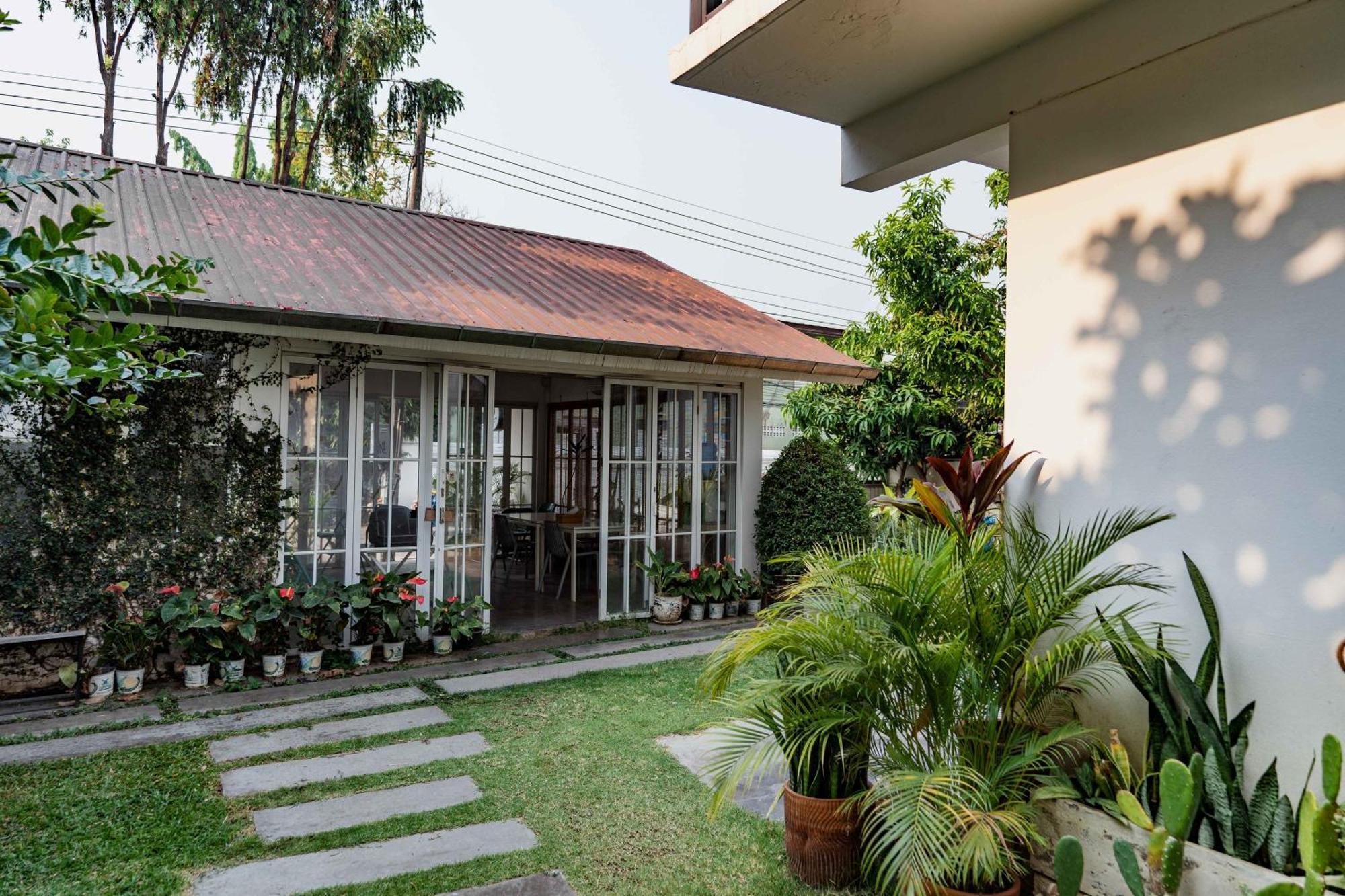 Mammoth Boutique Hotel Chiang Mai Exterior photo
